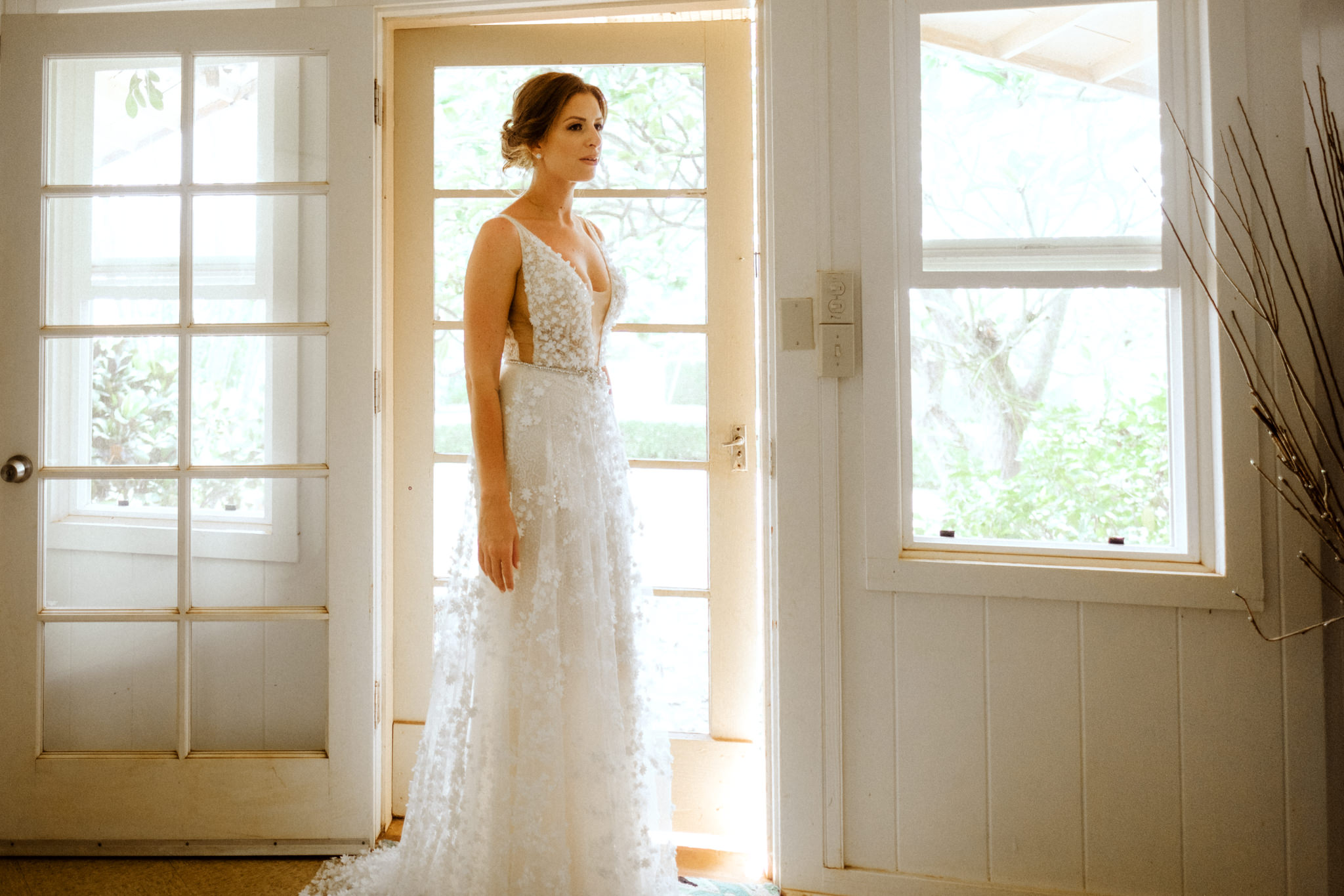 Wedding Photographer Waimea Valley North Shore Oahu