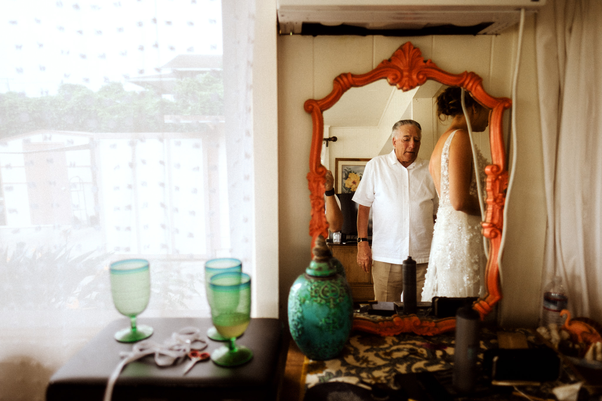 Wedding Photographer Waimea Valley North Shore Oahu